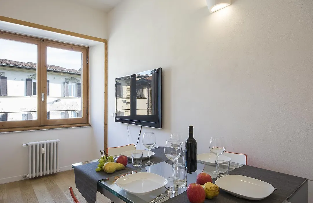 Alinari Apartment-1